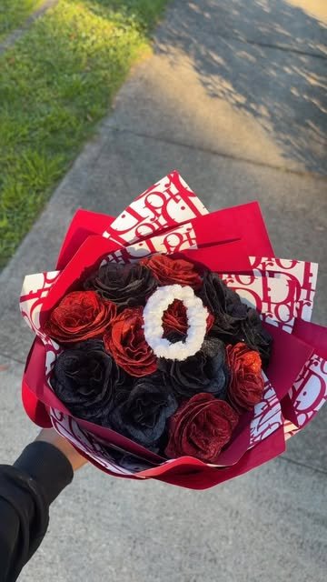 Red and black glitter rose bouquet